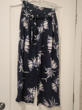 Roxy Womens Patterned Pants Size L Euc